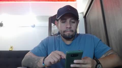     online show from 25, 3, 2026