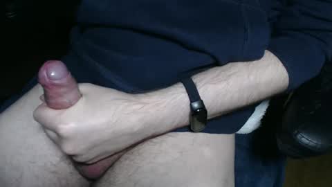 Snapshot of specific94 chatting on 4, 1, 2025 specific94 online show from 4, 1, 2025