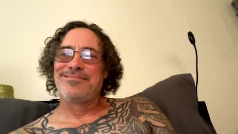 specter1972 online show from 14, 2, 2026