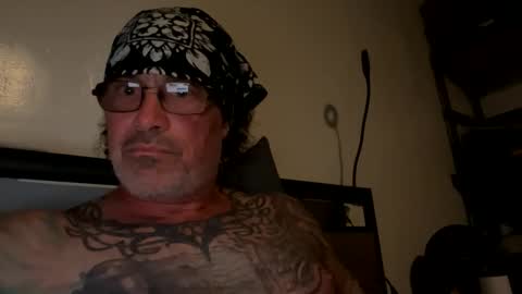 specter1972 online show from 16, 2, 2026