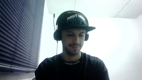 sperm_donor94 online show from 15, 12, 2024