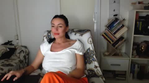 Carla online show from 19, 9, 2025