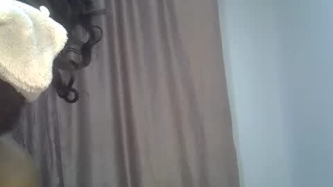 Snapshot of spiciey_ chatting on 4, 5, 2026 Spicy online show from 4, 5, 2026