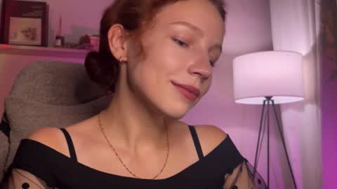 spicy___caramel online show from 28, 9, 2025