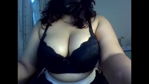 spicy_titties online show from 14, 5, 2026