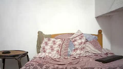 spicybuoy online show from 10, 4, 2026