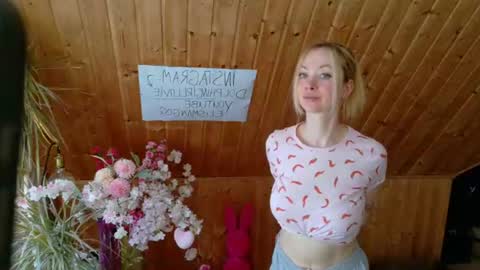 Snapshot of spicyeli chatting on 14, 7, 2026 Eli online show from 14, 7, 2026