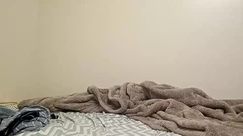 spicyhotmxlf online show from 15, 4, 2026