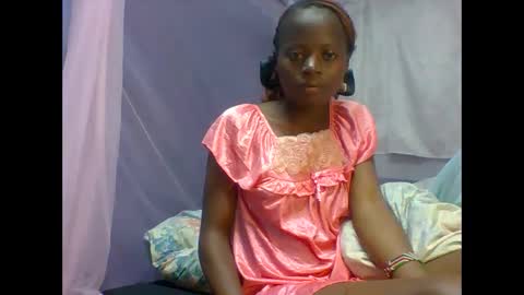 Snapshot of spicyit2 chatting on 28, 10, 2025 Ebony Spicy online show from 28, 10, 2025