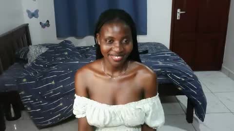 Snapshot of spicysashaa chatting on 4, 10, 2025 spicysashaa online show from 4, 10, 2025
