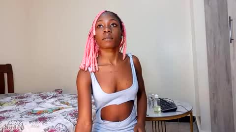 Snapshot of spicyshante chatting on 9, 9, 2025 Shante online show from 9, 9, 2025