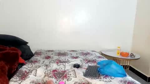 Snapshot of spicyshante chatting on 25, 9, 2025 Shante online show from 25, 9, 2025