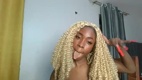 Snapshot of spicyshante chatting on 14, 1, 2026 Shante online show from 14, 1, 2026
