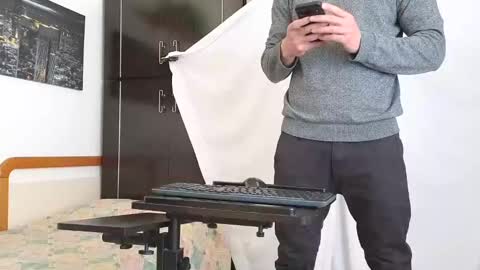 Marco. When Im offline you can view premium content in bio online show from 11, 3, 2025