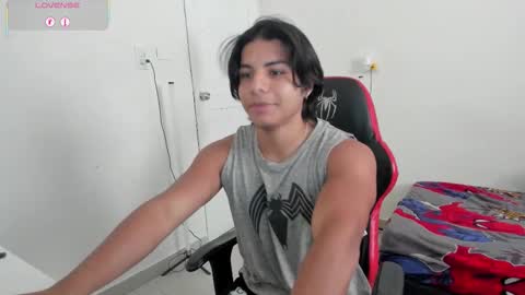 Snapshot of spideychill chatting on 25, 9, 2025 spideychill online show from 25, 9, 2025