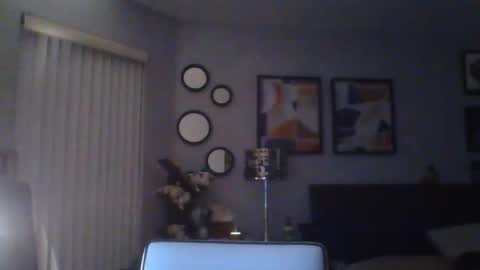 Snapshot of spinwithus chatting on 23, 12, 2025 Rose online show from 23, 12, 2025