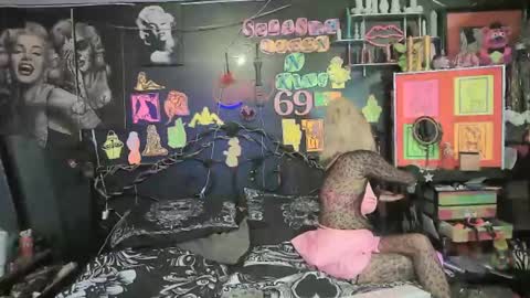 Daddy  His Splash Queen online show from 13, 4, 2026