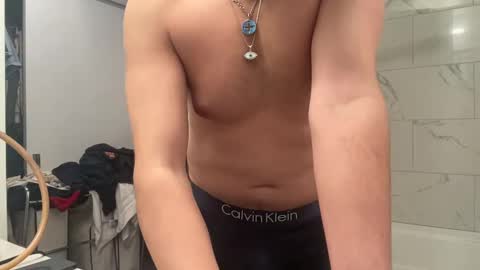 Snapshot of spookyfoxmulder chatting on 19, 2, 2025 ALEX online show from 19, 2, 2025