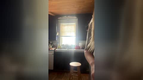 sporegeous online show from 16, 2, 2026