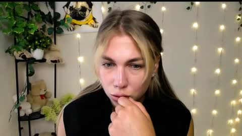 Karina online show from 9, 6, 2026