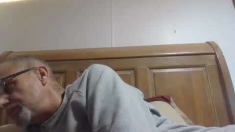 Jsmitty and she so sexy online show from 5, 3, 2026