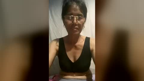 Snapshot of squirt0120 chatting on 15, 7, 2026 squirt0120 online show from 15, 7, 2026