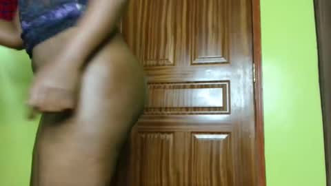 Snapshot of squirt__queen69 chatting on 30, 1, 2025 Squirt queen69 online show from 30, 1, 2025