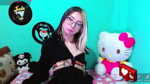 Snapshot of squirt_charlotte chatting on 11, 12, 2024 HELLO WELCOME MY NAME IS CHARLOTTE OY A NEW GIRL online show from 11, 12, 2024