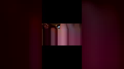 Snapshot of sqwtutlpjvmz chatting on 7, 5, 2026 YourdirtysecretxMae online show from 7, 5, 2026