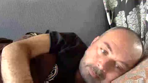 Snapshot of srekos38 chatting on 25, 12, 2024 srekos38 online show from 25, 12, 2024