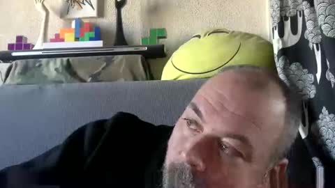 Snapshot of srekos38 chatting on 31, 12, 2024 srekos38 online show from 31, 12, 2024