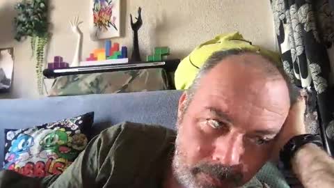 Snapshot of srekos38 chatting on 2, 10, 2025 srekos38 online show from 2, 10, 2025