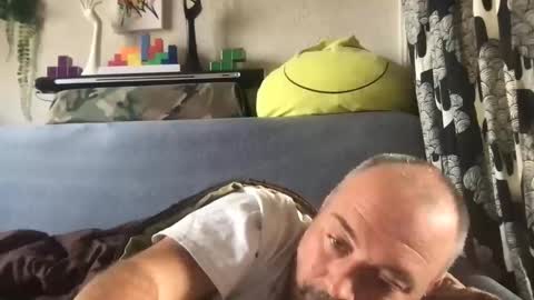 Snapshot of srekos38 chatting on 16, 10, 2025 srekos38 online show from 16, 10, 2025