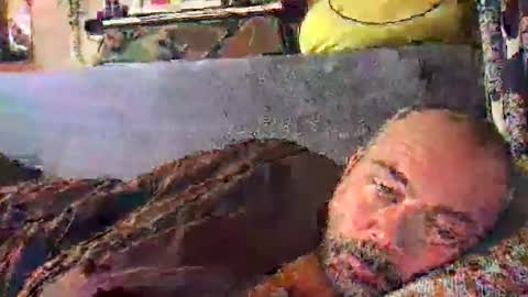 Snapshot of srekos38 chatting on 20, 10, 2025 srekos38 online show from 20, 10, 2025