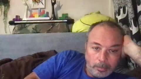 Snapshot of srekos38 chatting on 16, 11, 2025 srekos38 online show from 16, 11, 2025