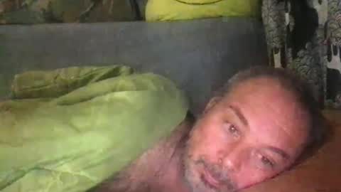 Snapshot of srekos38 chatting on 2, 12, 2025 srekos38 online show from 2, 12, 2025