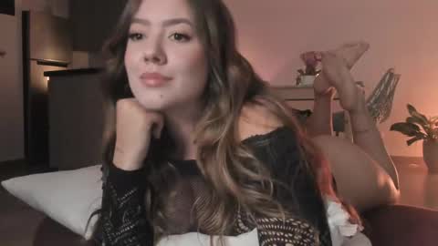 Snapshot of srta__sophie chatting on 15, 2, 2025 Sophie 3 online show from 15, 2, 2025