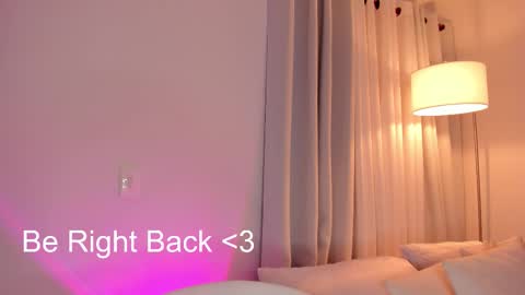 Snapshot of srta__sophie chatting on 3, 2, 2026 Sophie 3 online show from 3, 2, 2026