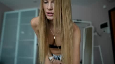 Scarlett online show from 6, 2, 2026