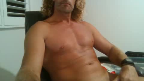 Snapshot of ssurferladd chatting on 4, 3, 2025 Riv online show from 4, 3, 2025