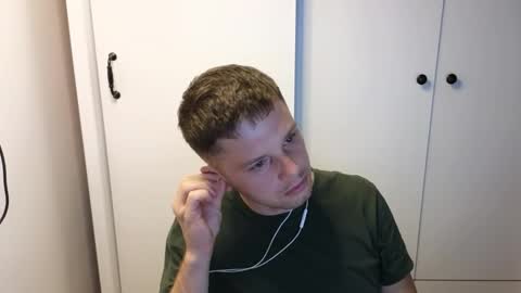 st1vemaster01 online show from 27, 9, 2025