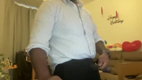 Snapshot of sta_real chatting on 5, 12, 2025 fun life online show from 5, 12, 2025