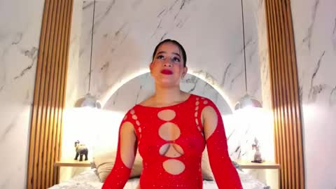 STAAR HOT online show from 18, 11, 2025