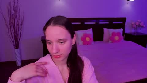 StaceyCutie online show from 4, 4, 2026