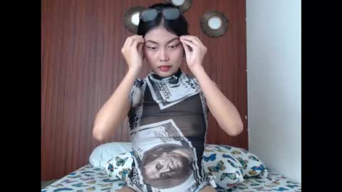 Snapshot of staceythekat chatting on 14, 12, 2025 staceythekat online show from 14, 12, 2025