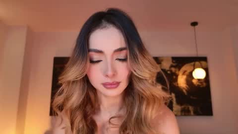 Stacy Woods online show from 19, 3, 2026