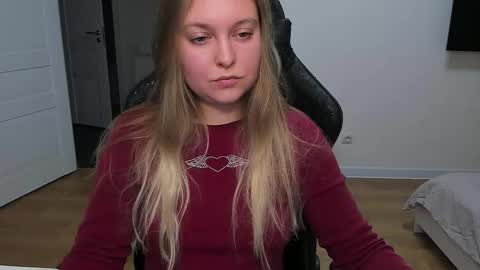 Stacy  online show from 17, 12, 2025