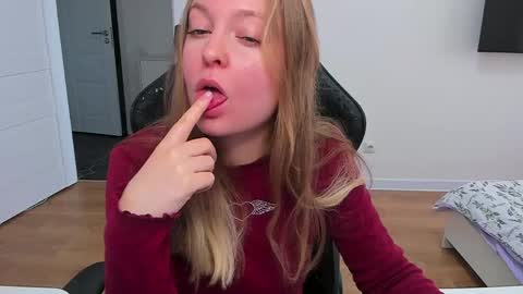Stacy  online show from 28, 5, 2026