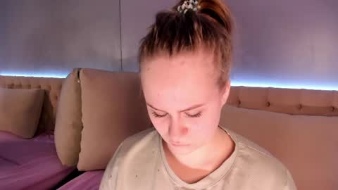 Snapshot of stacy_moorexx chatting on 5, 6, 2026 STACY online show from 5, 6, 2026