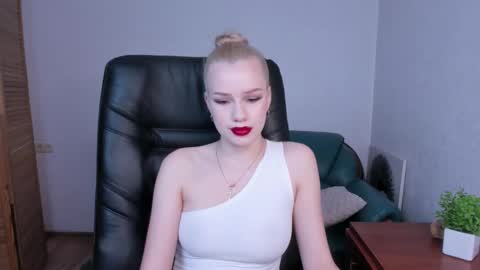 Stacy Western online show from 12, 2, 2026